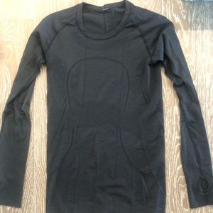 Lulu swiftly Tech long sleeve